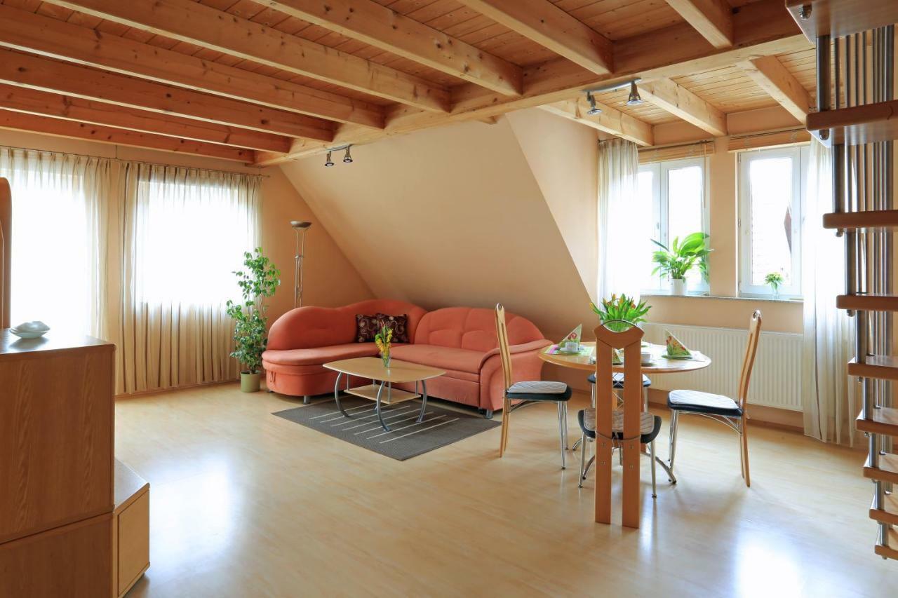 Weinstube Schwalbennest Hotel Karlstadt Ngoại thất bức ảnh