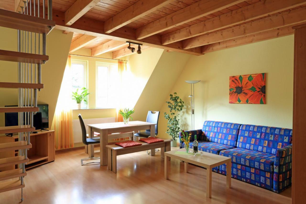 Weinstube Schwalbennest Hotel Karlstadt Ngoại thất bức ảnh