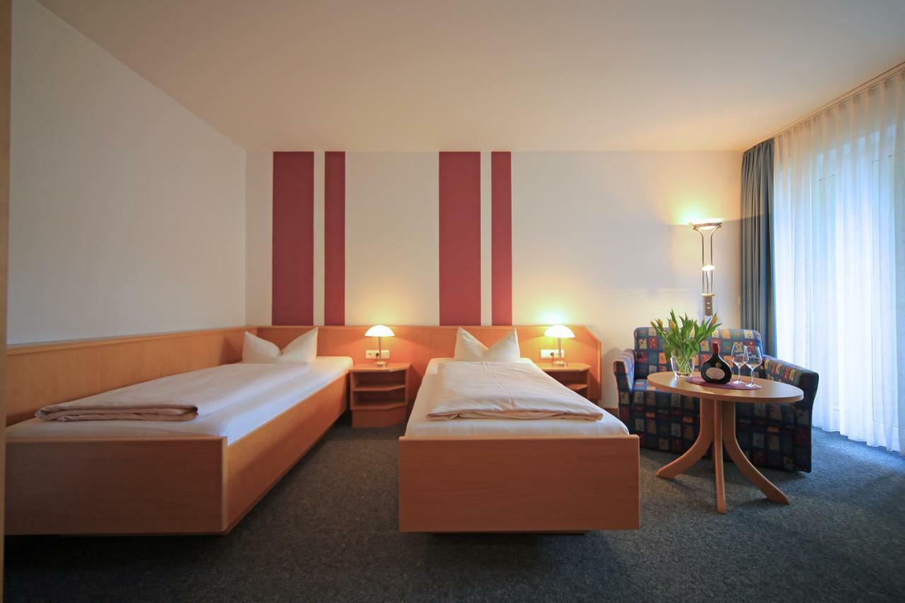 Weinstube Schwalbennest Hotel Karlstadt Ngoại thất bức ảnh